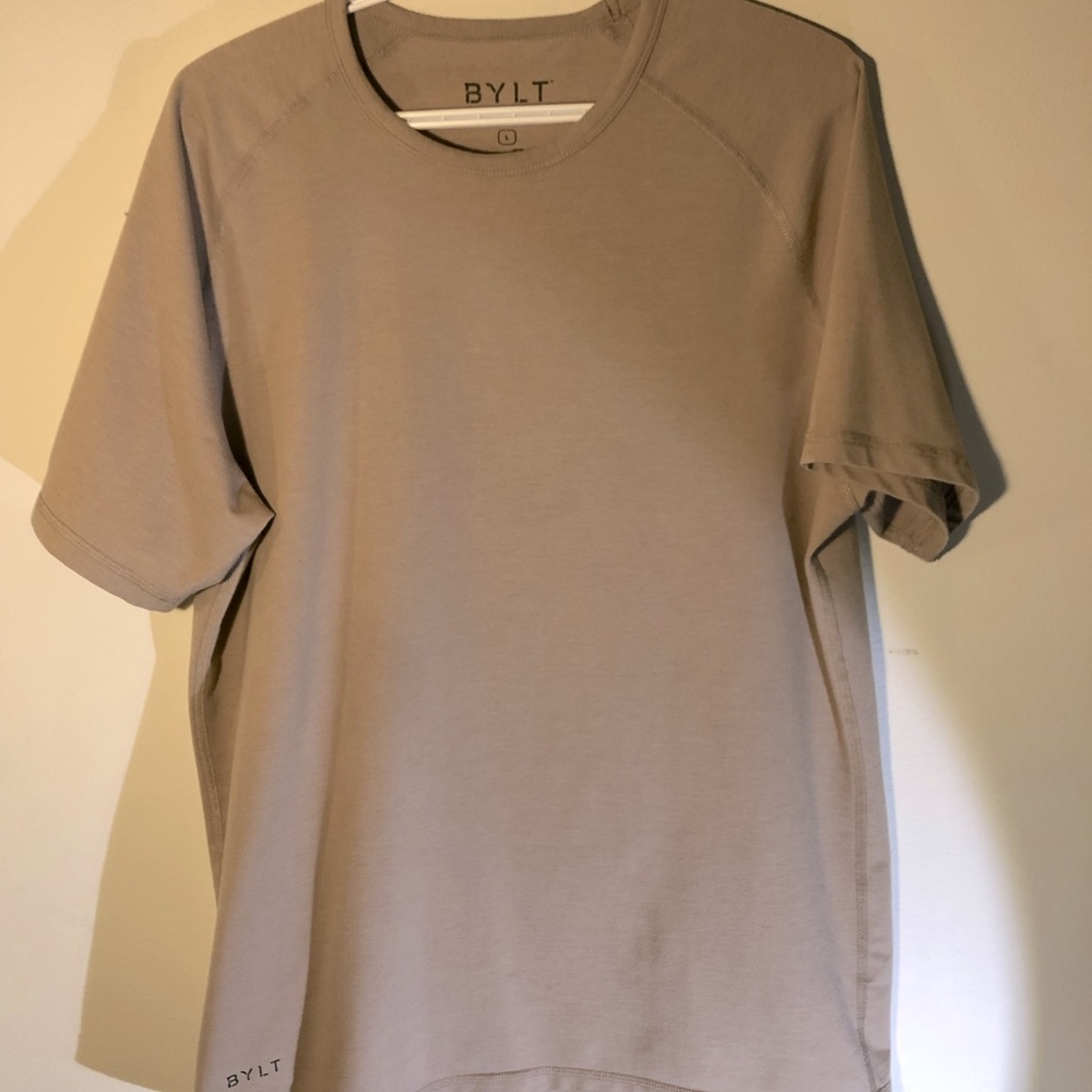 Men’s BYLT The Drop-Cut Shirt